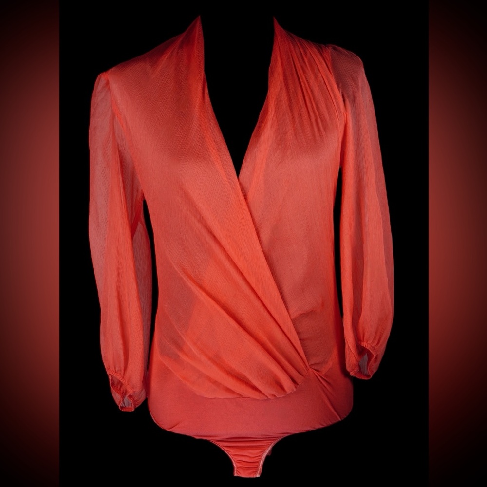Valiant Paris Red Wrap-Style Bodysuit Blouse – Size M - Picture 3 of 17